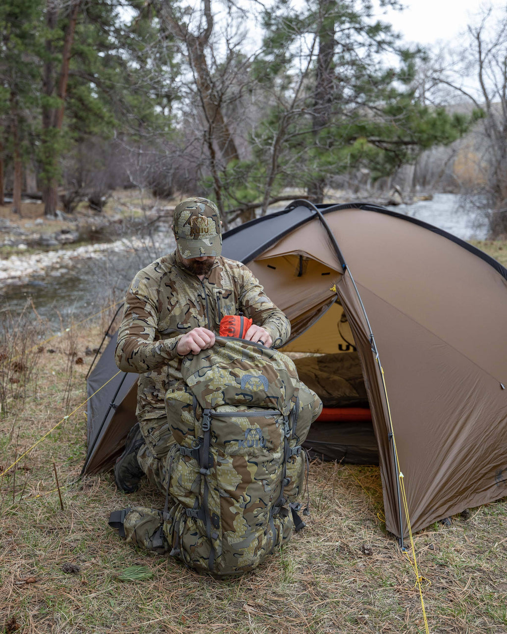 Mountain Star 3 Person Tent Set | Gunmetal-Camel